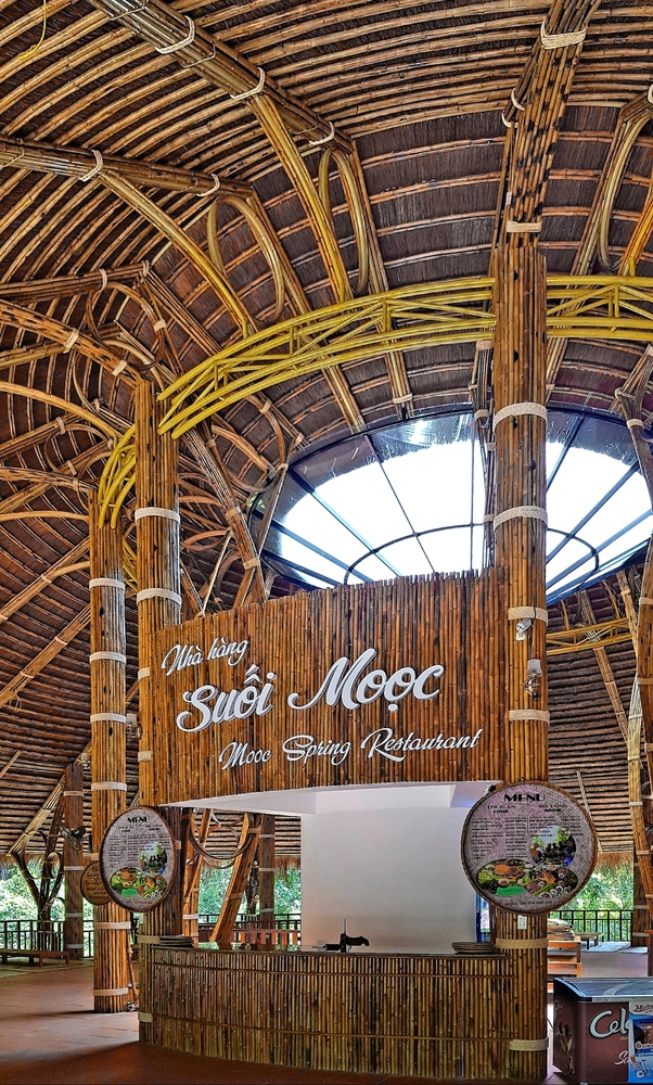 thiết kế nội thất Nhà Hàng tại Quảng Bình MOỌC Spring 8 1533537735